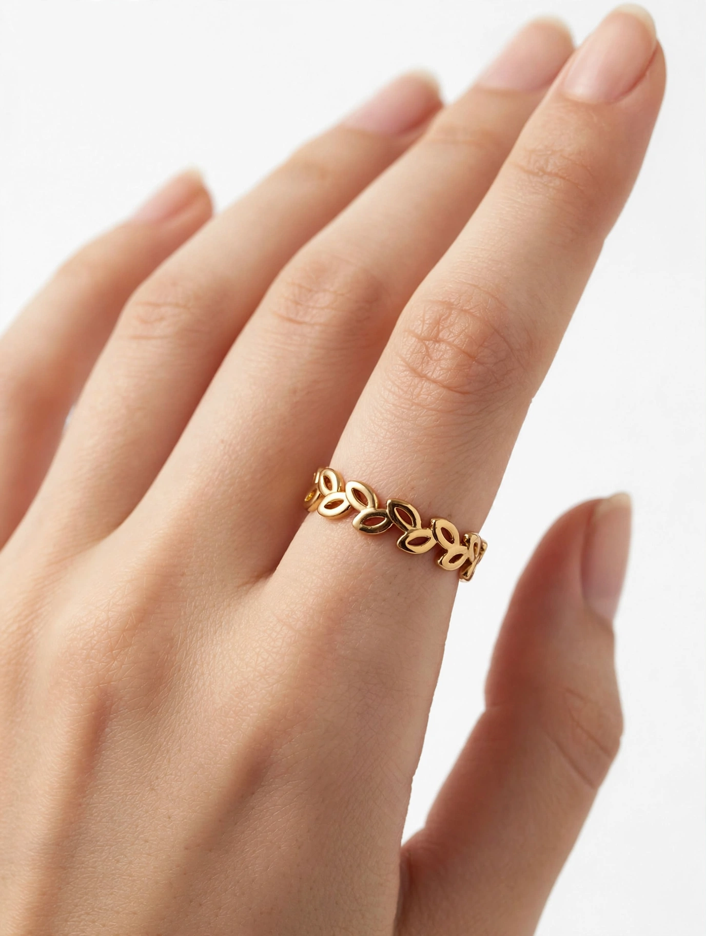 Leaf Pattern Ring - image 2